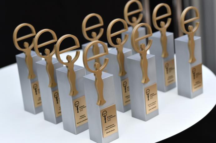 Nagrody w I edycji konkursu Kobieta e-commerce 2022 przyznane